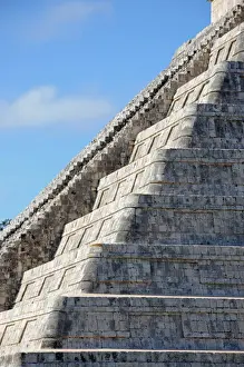 El Castillo Mayan Step Pyramid, Chichen Itza