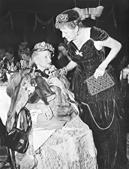 Wheelchair Prints: Elderly Woman & Daughter @ Formal Party