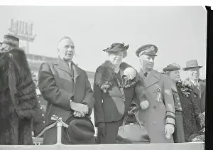 Robert L Prints: Eleanor Roosevelt with Colleagues