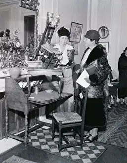 Hyde Park Prints: Eleanor Roosevelt Shows Off Furniture in Home