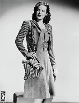 Purse Prints: Elenor Steber in Fashion Photo