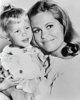 Elizabeth Montgomery Holding her TV Daughter