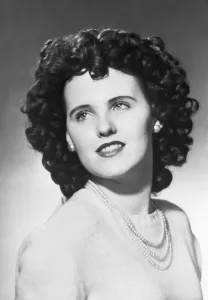 Sweater Prints: Elizabeth Short, the Black Dahlia