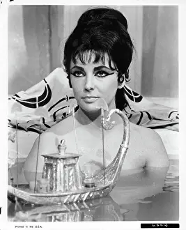 Elizabeth Taylor In Cleopatra