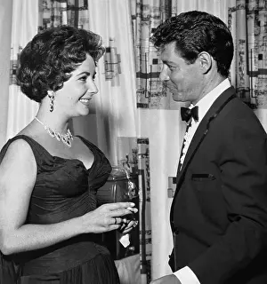 Congratulating Prints: Elizabeth Taylor and Eddie Fisher
