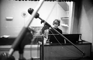 Ellie Greenwich In The Studio