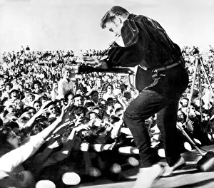Elvis Presley Performs in his Birthplace