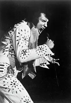 Elvis Presley Singing