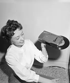 Emerson Wondergram Portable Record Player