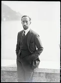 Emir Feisul Living In Exile In Italy