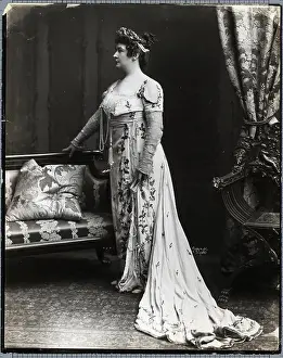 Emma Eames Poses In Costume As Desdemona