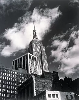Images Dated 10th June 2004: Empire State building