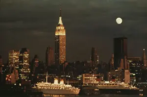 Huty31503 Prints: Empire State Building At Night