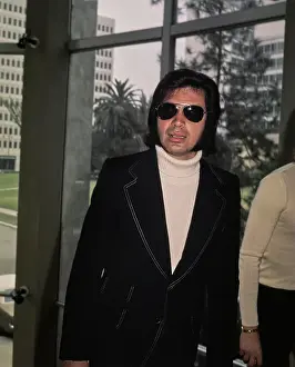 Huty35664 Prints: Engelbert Humperdinck, British Singer