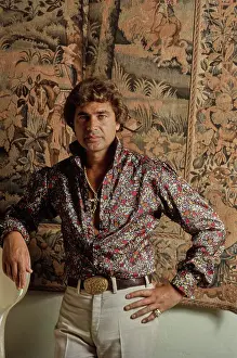 Huty35669 Prints: Engelbert Humperdinck, British Singer