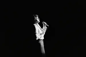 Huty35663 Prints: Engelbert Humperdinck Plays Atlanta Civic Center, 1976
