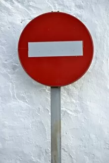 Images Dated 9th August 2014: No entry road sign, Lanzarote, Canary Islands, Spain