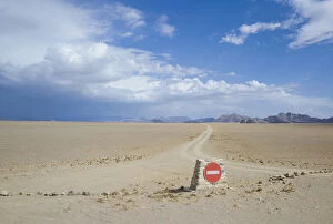 Images Dated 3rd January 2017: No entry sign, scenic landscape, Namib-Naukluft National Park, Hardap Region, Namibia