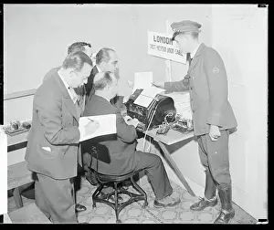 E.R. Visconti Operating a Simplex Printer