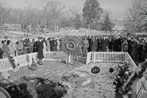 Wreath Prints: Erneido Olivia Paying His Respects