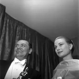 94174688eb Prints: Ernest Borgnine And Grace Kelly
