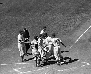 Shortstop Prints: Ernie Banks Crossing Home Plate