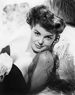 94174688bet Prints: Esther Williams Portrait