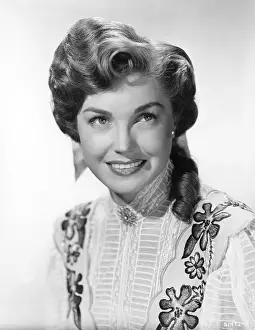 94174688bet Prints: Esther Williams Portrait