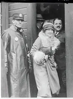 Evangeline Lindbergh Waiting for Son Charles