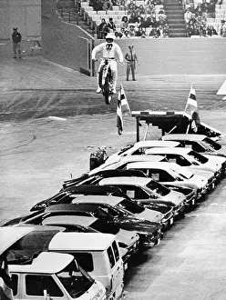 Evel Knievel Jumping 15 Cars