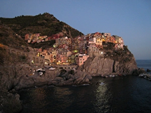 Manarola Collection: Evening mood at Manarola