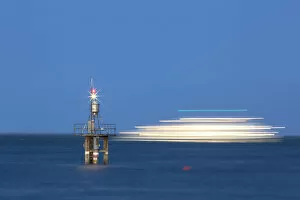 Images Dated 18th June 2013: Evening mood with a with moving ship at the Hoernle Lighthouse, Lake Constance, Konstanz