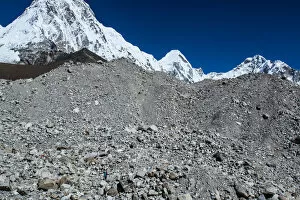 Himalayas Collection: Everest base camp trek, Gorak Shep, Himalayas, Nepal, Colour Image, Color Image, Photography