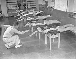Crouching Prints: Exercise at Rubinstein Spa