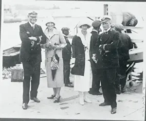 Oslo Prints: Explorers Arriving in Oslo
