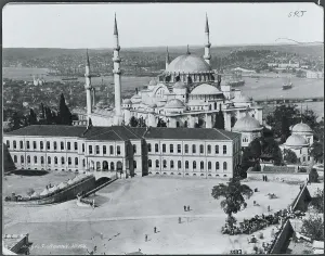 Istanbul Prints: Exterior of Mosque of Suliman
