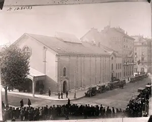 Geneva Prints: Exterior of Salle De La Reformation