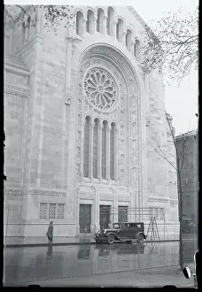 Exterior View of the Entrance to the Temple Emanuel