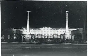Exterior View of Schoenbrunn Palace