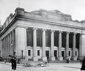 Commerce Prints: Exterior View of Stock Area on Wall Street