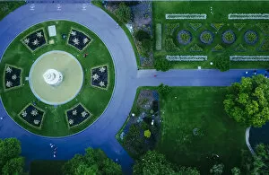 Images Dated 30th December 2016: Eyes bird view of Carlton Gardens and a fountain, Victoria