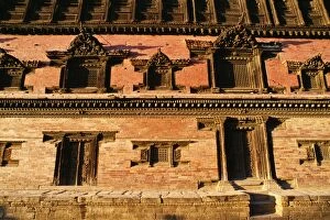 Images Dated 2nd June 2008: Fa?ade of the Royal Palace, Bhaktapur, Nepal
