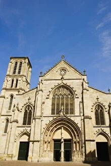 Facade of a church, St. Pierre Church, Bordeaux, Aquitaine, France
