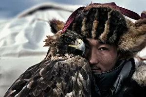 Images Dated 27th October 2016: Face of Eagle Hunter, Mongolia