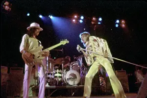 Rod Stewart Prints: Faces Performing