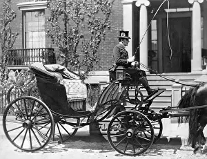 Fahsionable Coach W/Driver