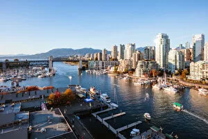 Images Dated 12th April 2018: False Creek at sunset, Vancouver, Canada