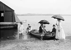 Grandmother Prints: Family at Brighton Beach