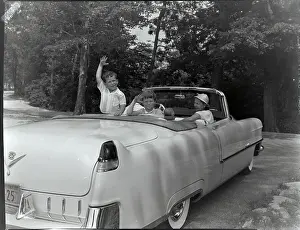 Convertible Prints: Family In Car