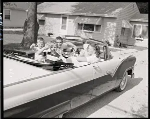 Coupe Prints: Family in Convertible Waving